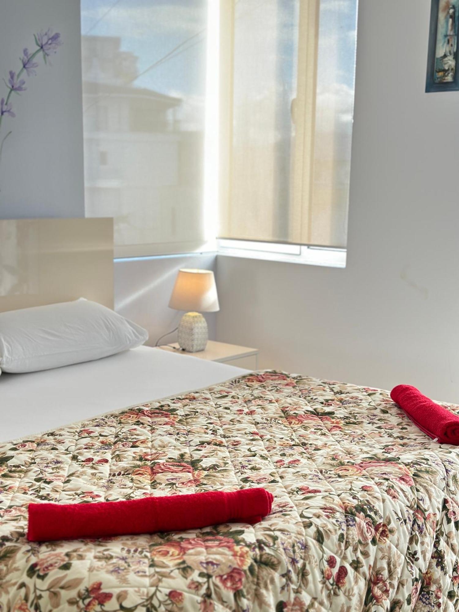 Violet Sea View Apartment Саранда Экстерьер фото